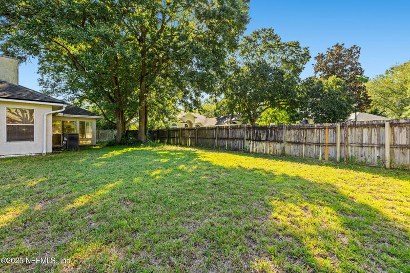 12176 Mantle Dr, Jacksonville, FL 32224