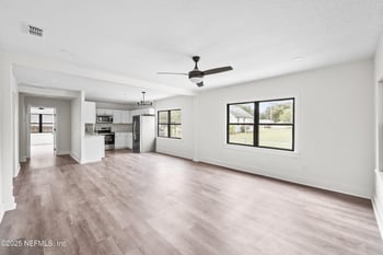 705 Bay St, Green Cove Springs, FL 32043