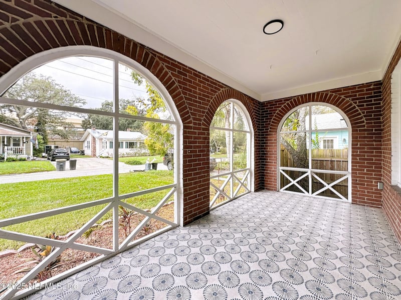 2057 Southampton Rd, Jacksonville, FL 32207