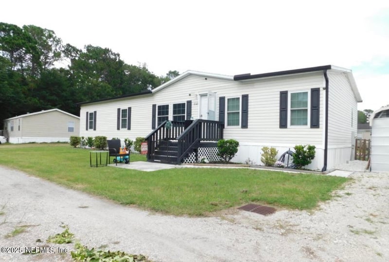 8645 Alexa Ln, Jacksonville, FL 32220