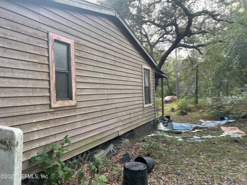 126 Willow Ln, Hawthorne, FL 32640