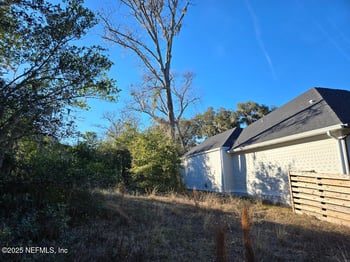 7 13th Ter, Fernandina Beach, FL 32034