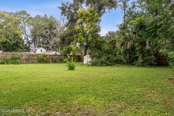 555 Glynlea Rd, Jacksonville, FL 32216