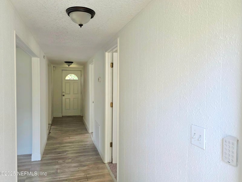 10221 Beam St, Jacksonville, FL 32218