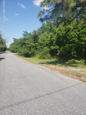 563 Hammond Blvd, Jacksonville, FL 32220