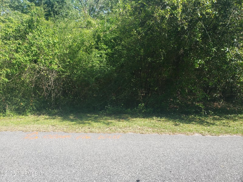 563 Hammond Blvd, Jacksonville, FL 32220