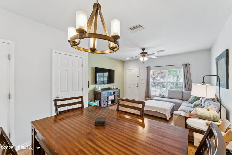 8122 Summergate Ct, Jacksonville, FL 32256