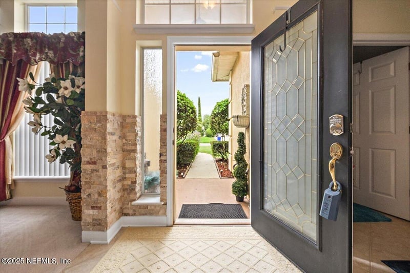 1217 Burgandy Trl, St Johns, FL 32259