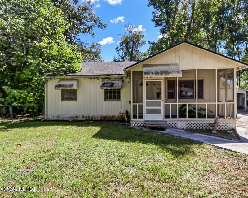 959 Mctyre Ct, Jacksonville, FL 32254