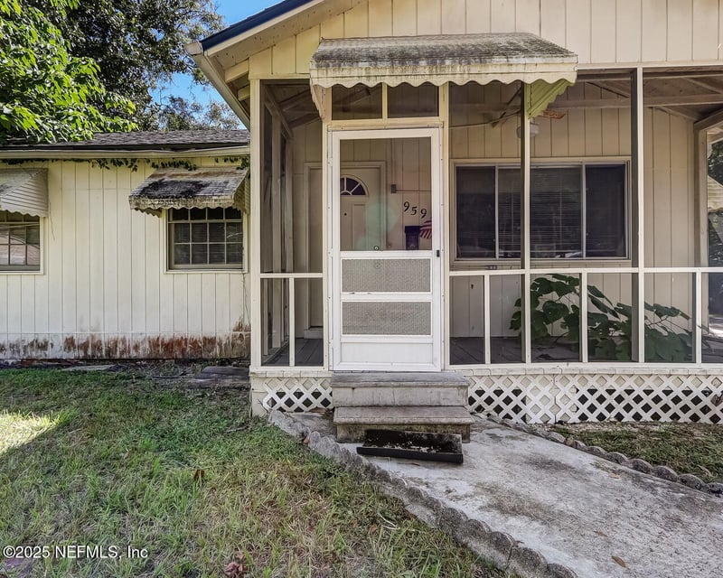 959 Mctyre Ct, Jacksonville, FL 32254