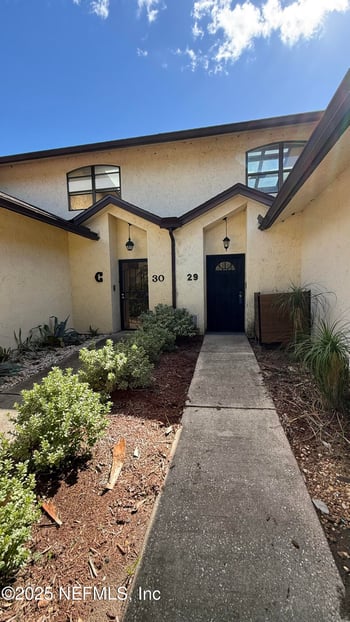 29 Fox Valley Dr, Orange Park, FL 32073