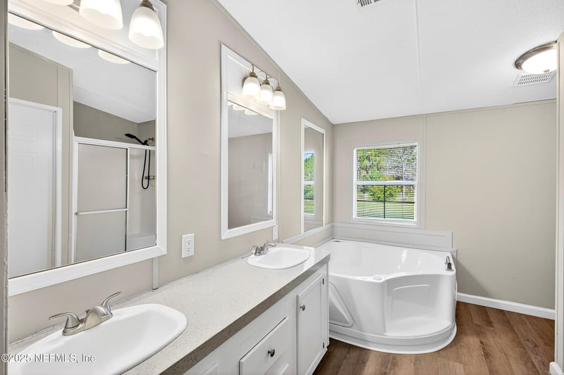 2562 Hibiscus Ave, Middleburg, FL 32068