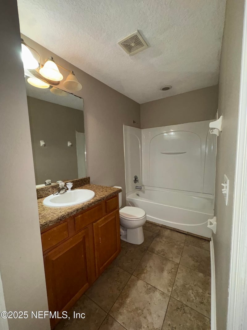 5311 Brighton Park Ln, Jacksonville, FL 32210