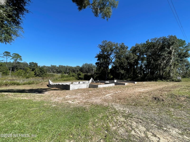 100 Ramsey Dr, Melrose, FL 32666