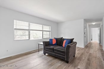 4390 Herschel St #3, Jacksonville, FL 32210