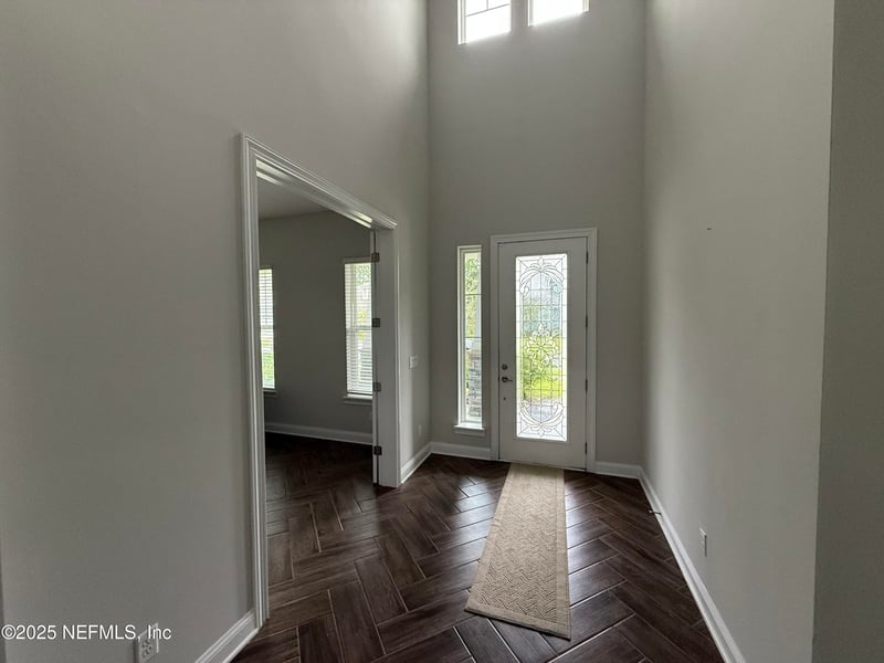 61 Whirlaway Ct, St Johns, FL 32259