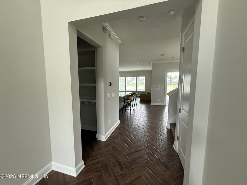 61 Whirlaway Ct, St Johns, FL 32259