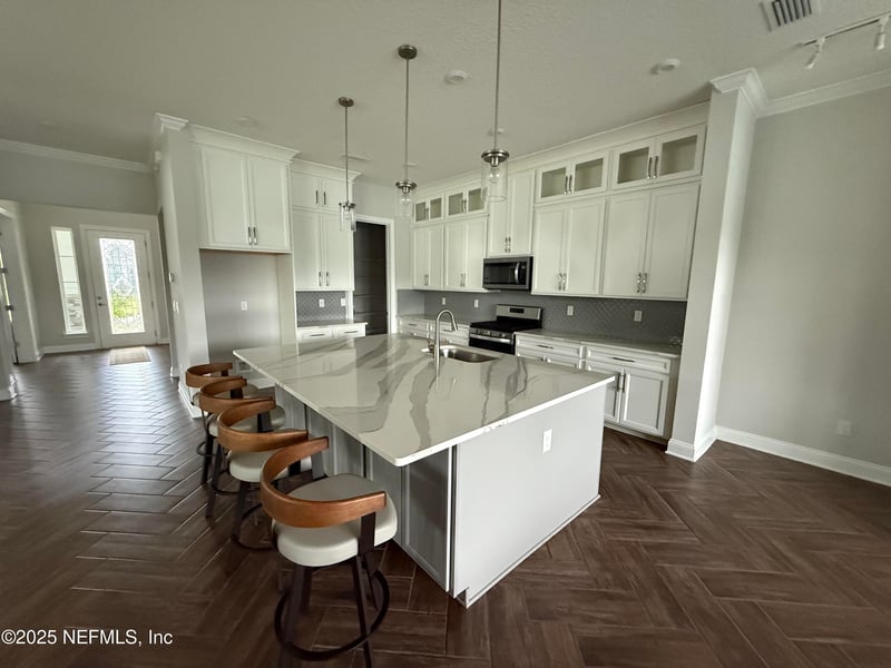 61 Whirlaway Ct, St Johns, FL 32259