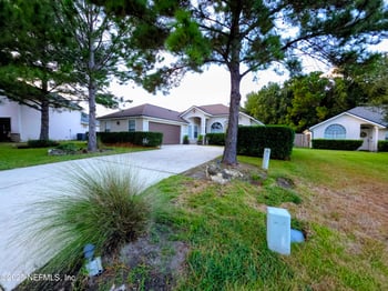 1264 Winding Brook Ct, Middleburg, FL 32068