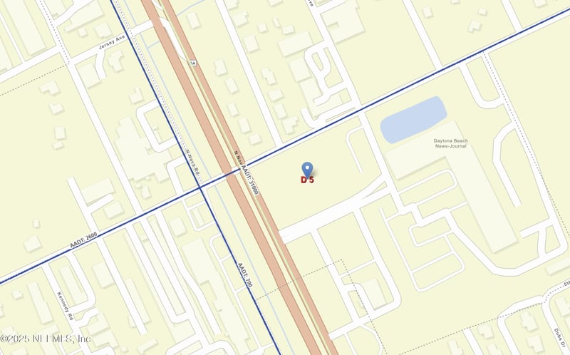 945 6th St, Daytona Beach, FL 32117