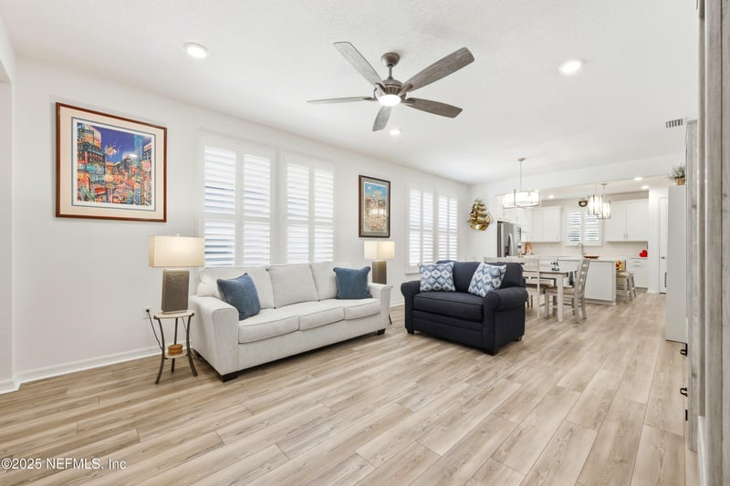 11139 City Front Dr, Jacksonville, FL 32256