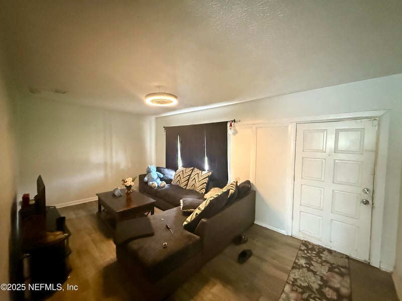 3838 Winton Dr, Jacksonville, FL 32208