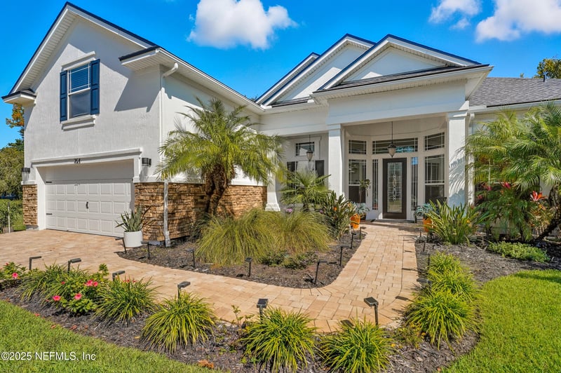 254 Holland Dr, St Augustine, FL 32095