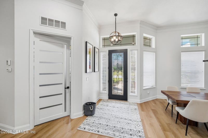 254 Holland Dr, St Augustine, FL 32095