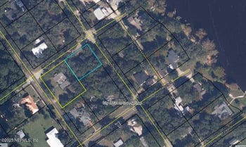 725 Myrtle Ave, Green Cove Springs, FL 32043