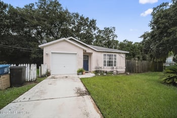 2897 10th St, St Augustine, FL 32084