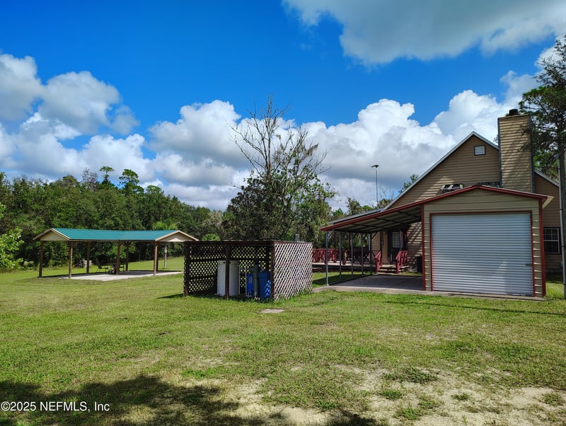 110 James Dr, Palatka, FL 32177