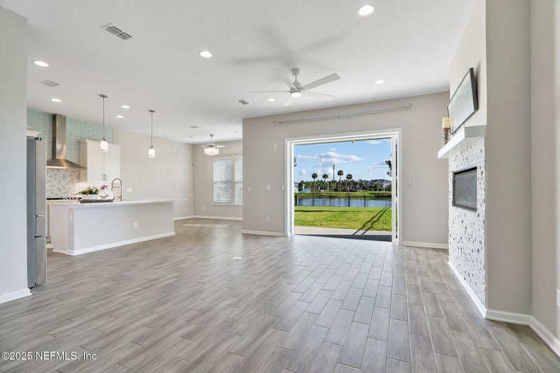 419 Rum Runner Way, St Johns, FL 32259