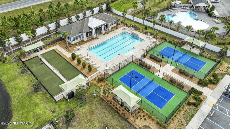 3639 Vanden Ct, Jacksonville, FL 32222