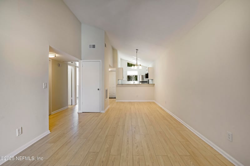 10713 Kusaie Dr, Jacksonville, FL 32246