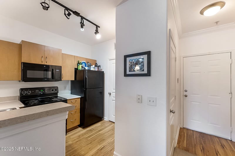 8290 Gate Pw #123, Jacksonville, FL 32216