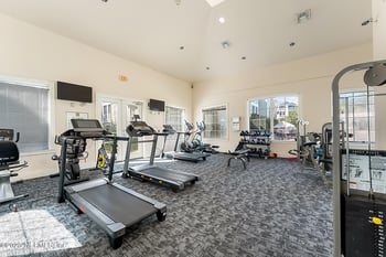 8290 Gate Pw #123, Jacksonville, FL 32216