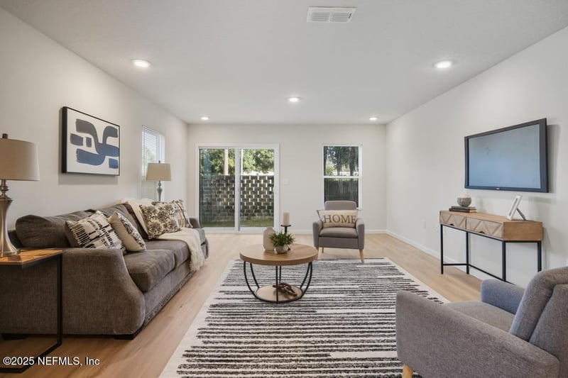 3182 Green Arbor Pl, Jacksonville, FL 32277