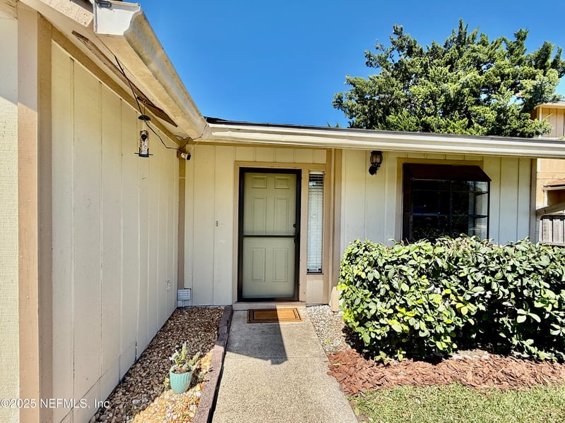 665 10th Ave, Jacksonville Beach, FL 32250