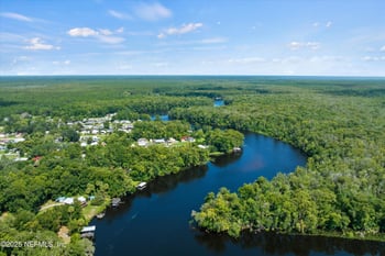 145 Finnigan Rd, Satsuma, FL 32189