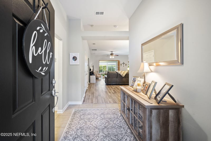 9175 Honeybee Ln, Jacksonville, FL 32256