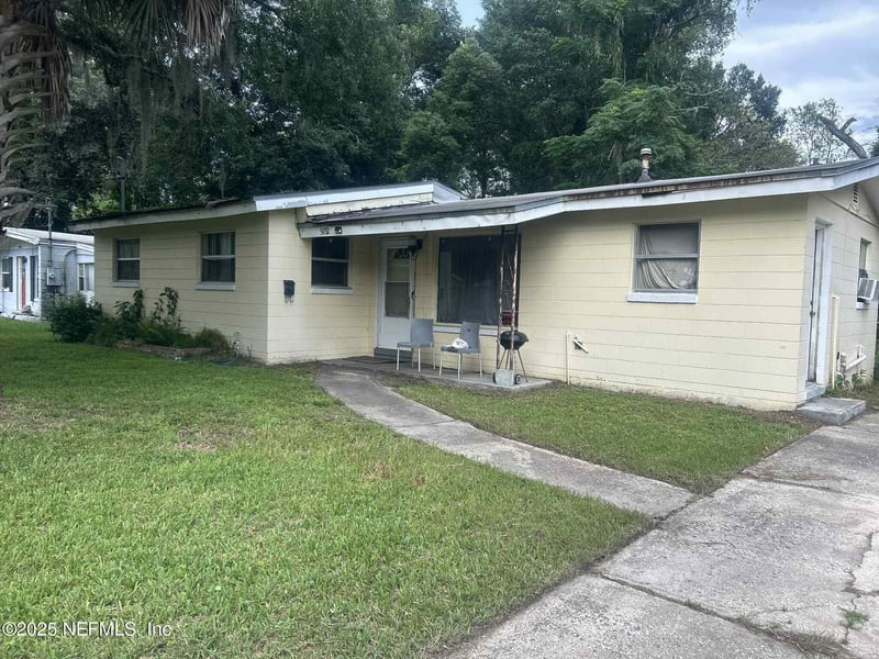 5032 Donnybrook Ave, Jacksonville, FL 32208