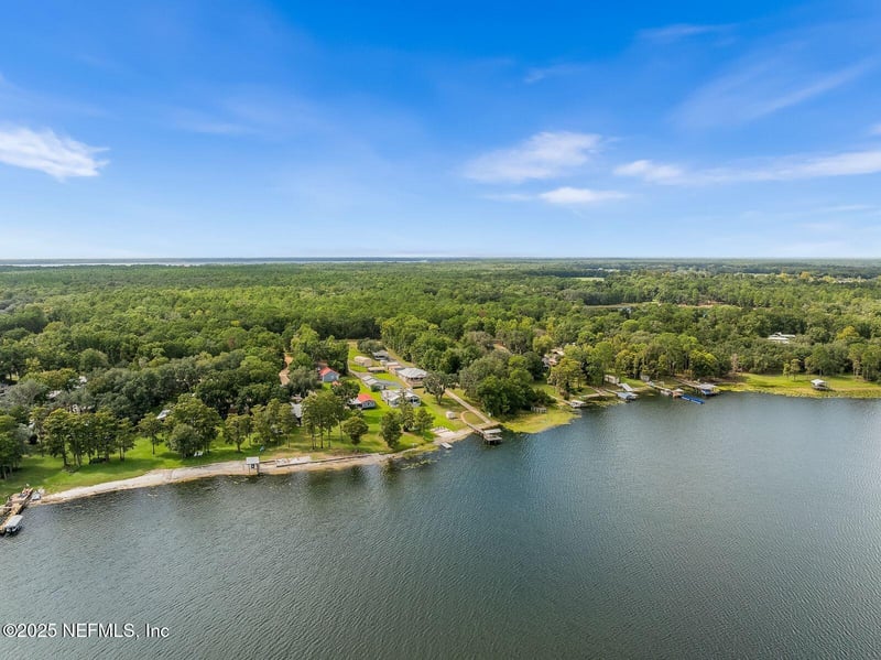 8449 Lily Lake Rd, Melrose, FL 32666