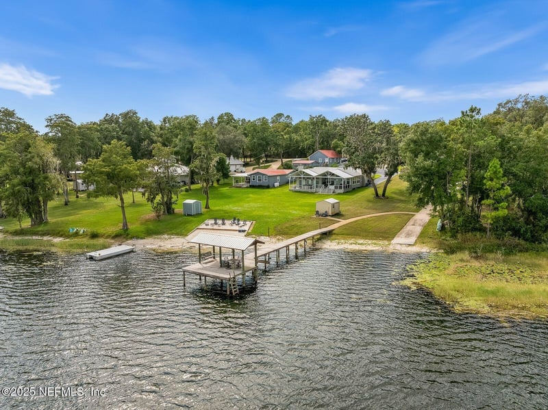 8449 Lily Lake Rd, Melrose, FL 32666