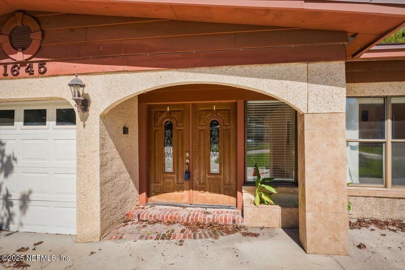 1645 Forest Hills Rd, Jacksonville, FL 32208