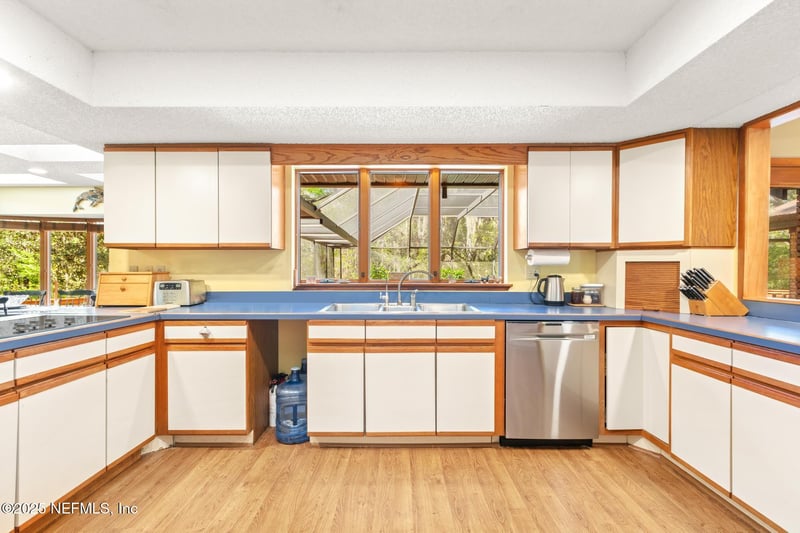 3649 Lone Wolf Trl, St Augustine, FL 32086