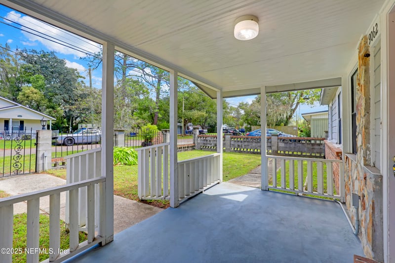 9062 2nd Ave, Jacksonville, FL 32208