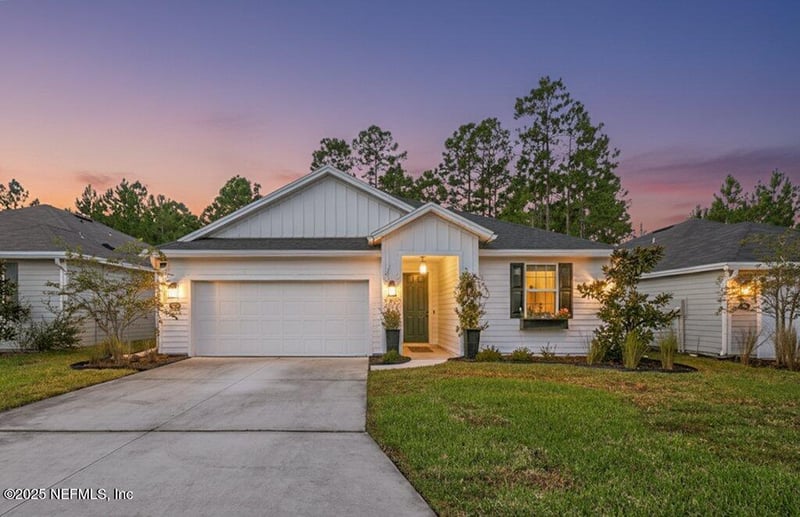 10896 Stapleton Dr, Jacksonville, FL 32222