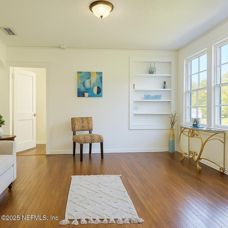 7332 Rolliston St, Jacksonville, FL 32208