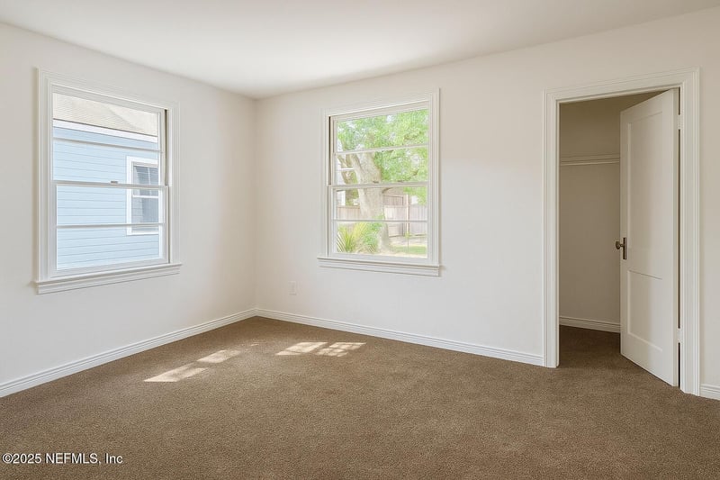 7332 Rolliston St, Jacksonville, FL 32208