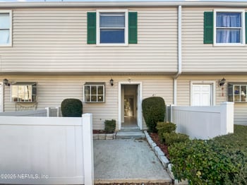 111 1st St #10, Jacksonville, FL 32206